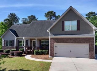 2843 Shadowstone Way, Winder, GA 30680
