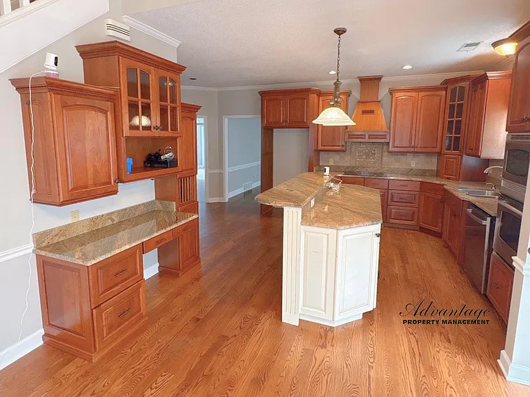 1286 Creek Valley Dr — Photo 12