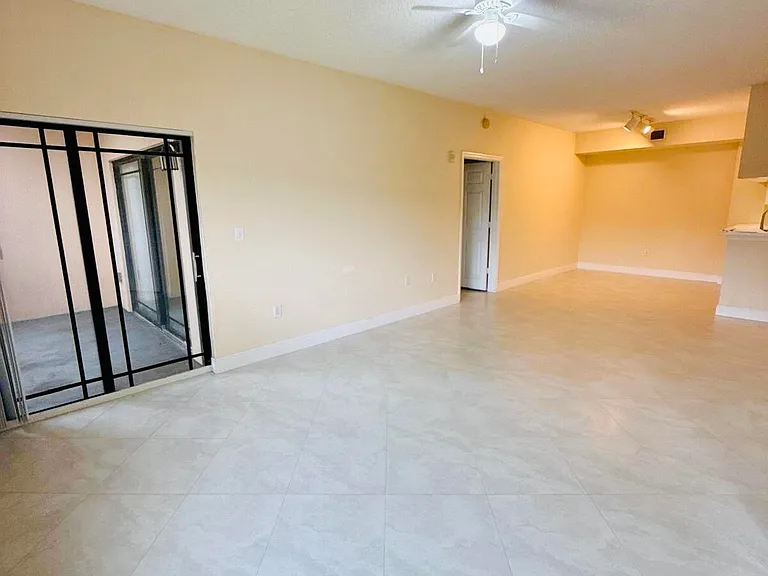 2917 Tuscany Ct #204 — Photo 6