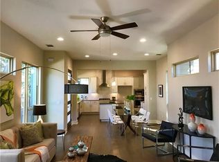 809 S Center St, Austin, TX 78704