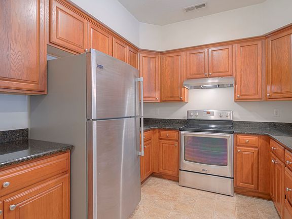3rd image of 1119 Downey St #08bfec005