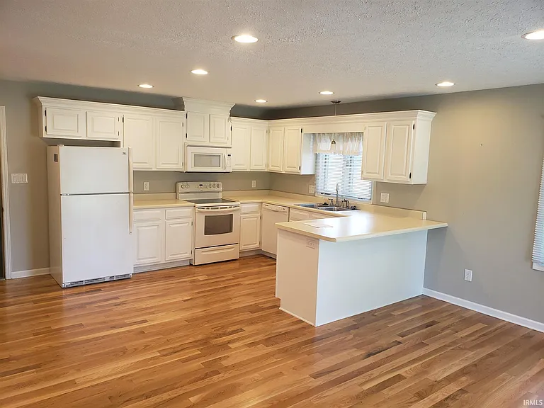 3501 E Dunstan Dr — Photo 6