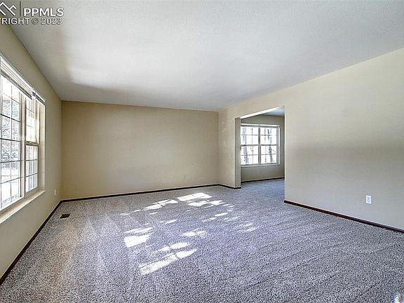4th image of 4260 McPherson Ave