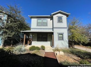 1138 N Olive St, San Antonio, TX 78202