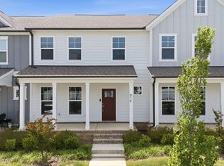 814 Silo Park Dr, Wake Forest, NC 27587