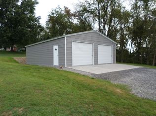 126 Lorish Rd, Mc Kees Rocks, PA 15136