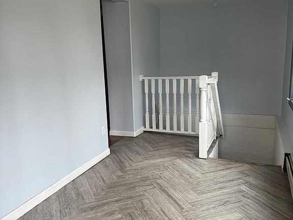 3rd image of 27 White Ave #1
