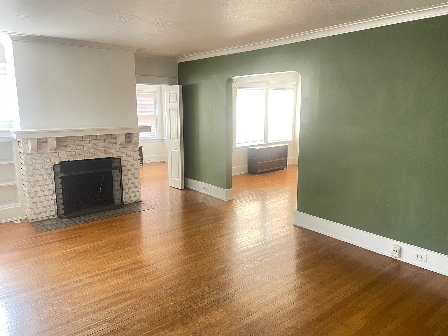 2134 Stillman Rd — Photo 2