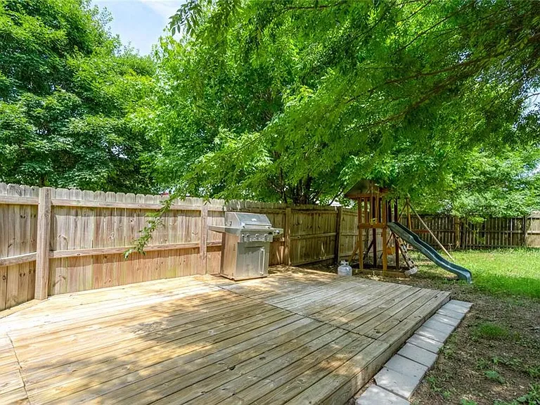 3272 Peach Ct NW — Photo 49