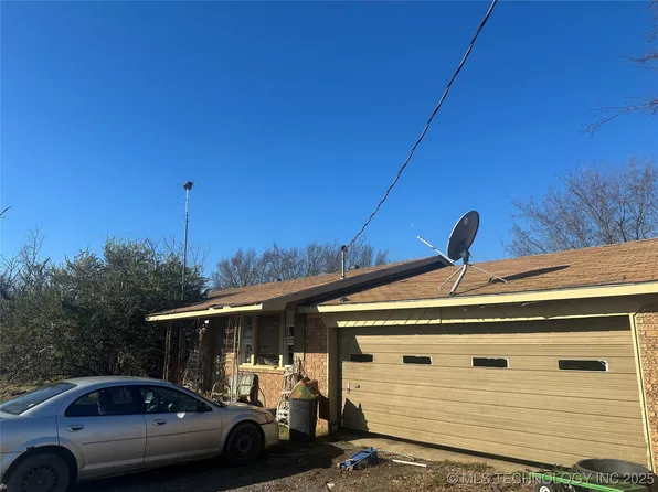 43165 Ollar Rd, Howe, OK 74940
