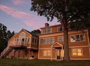 666 County Rd, Walpole, NH 03608