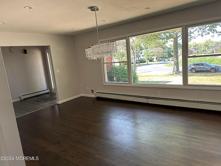 368 Highland Ave — Photo 6