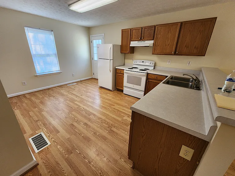 2635 Poplar Ln — Photo 14