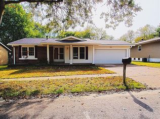 616 Lemonwood Dr, Ballwin, MO