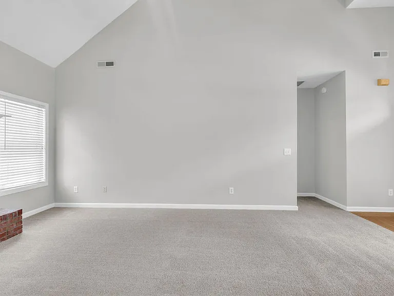 6549 Wellesley Dr — Photo 11