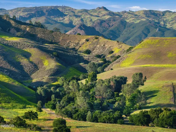 2160 Rambling Oaks Rd, Santa Ynez, CA 93460