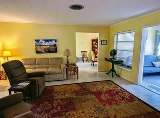 1137 NE Kubin Ave, Jensen Beach, FL 34957