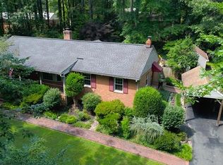 8400 Halesworth Rd, Richmond, VA 23235