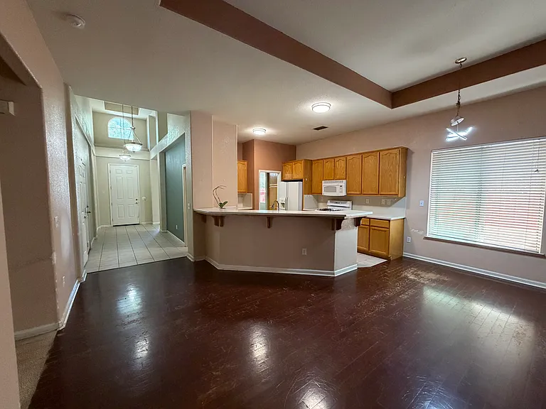 4309 Dalehurst Ln — Photo 9