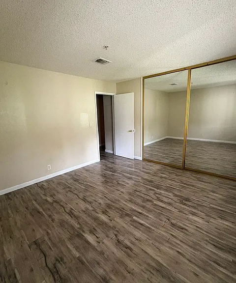 2723 Oak Rd #E — Photo 9