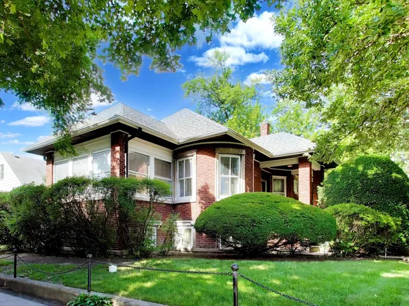 801 Gunderson Ave, Oak Park, IL 60304