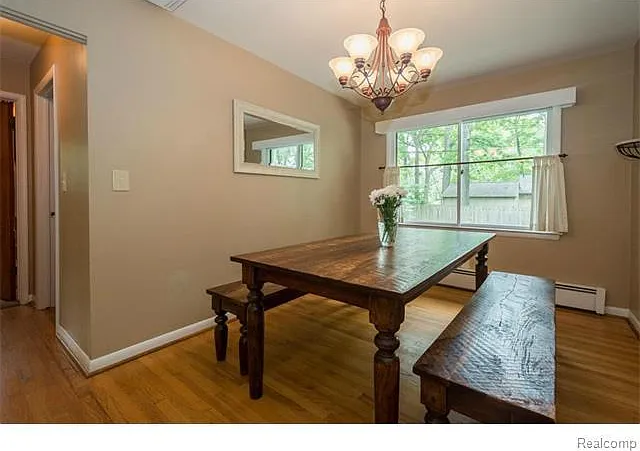 1811 Alhambra Dr — Photo 15