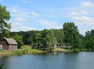 138 County Road 1865 E, Barnhill, IL 62809