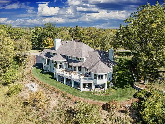 3rd image of 7735 Rock Hill Ln
