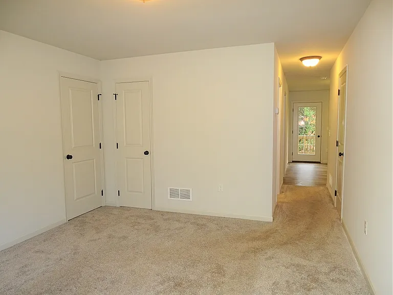 45 Maize Cir — Photo 3