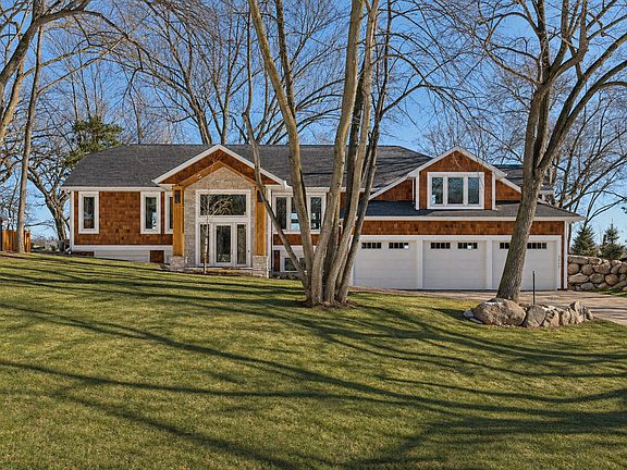3rd image of 5517 Dickson Rd