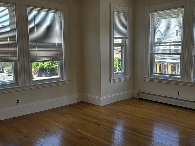 23 Townsend St #B — Photo 11