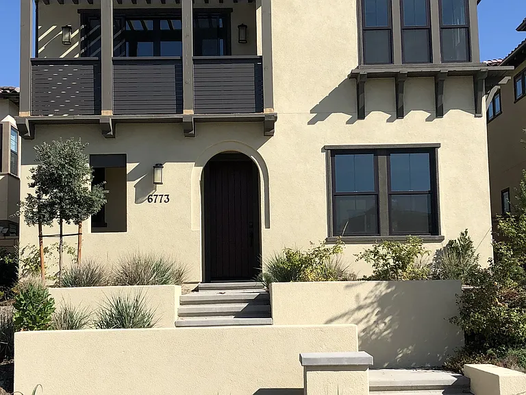 6773 Solterra Vista Pkwy — Photo 1