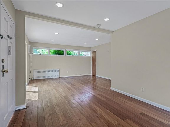 5th image of 80-03 Bell Blvd #2
