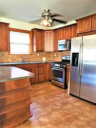 Rented by Momentum Real Estate LLC