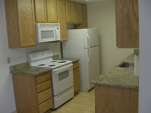 1st image of 546 Arcadia Dr