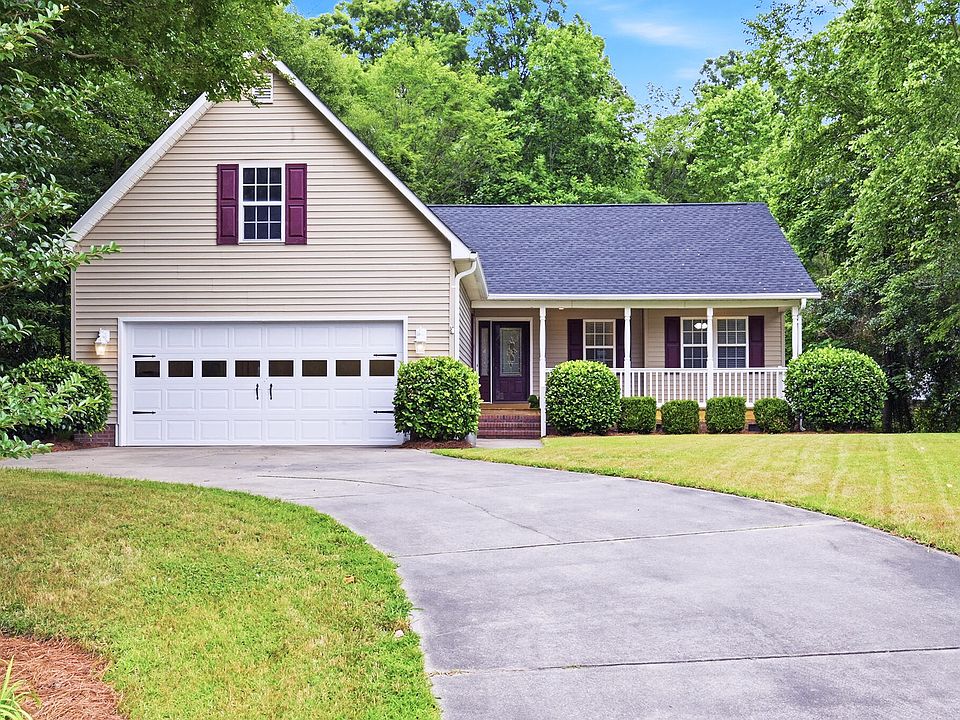 1st image of 138 Leonard Drive