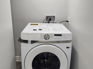 52 Huggins Dr, Whitby, ON L1P 0J5