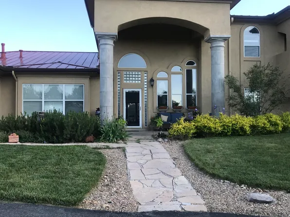 20 White Stallion Ct, Edgewood, NM 87015