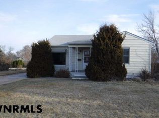 1150 Country Club Dr, Sidney, NE 69162