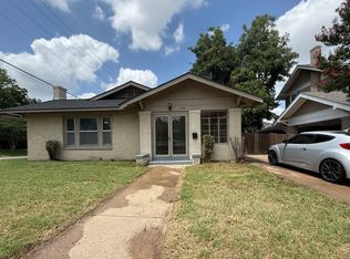 2126 Mistletoe Ave, Fort Worth, TX 76110