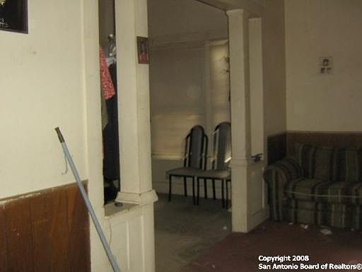 2nd image of 1227 SANTA ANNA ST