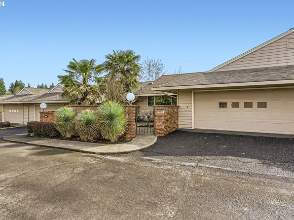 16910 SW Matador Ln, King City, OR 97224
