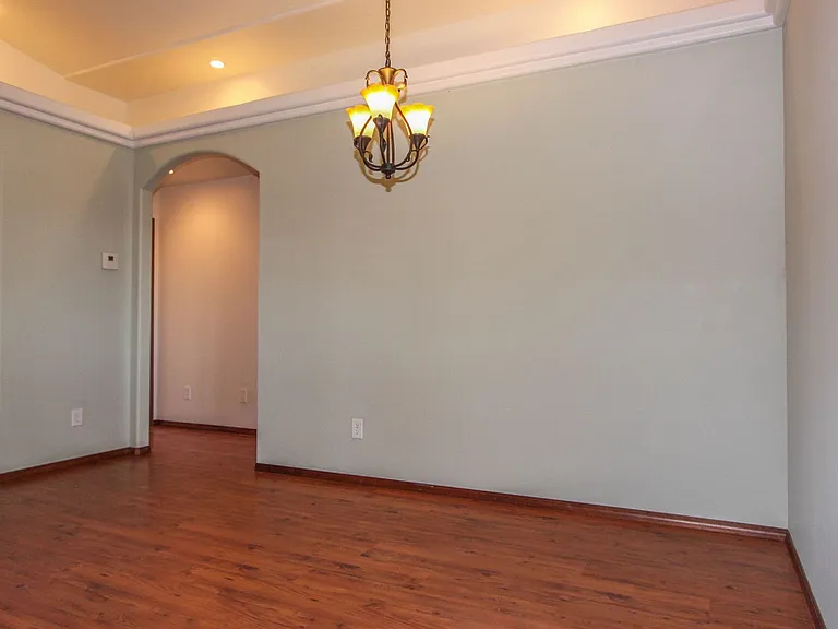 2765 N Yuma Dr — Photo 8