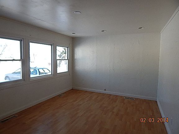 3rd image of 97 E Elmwood Dr
