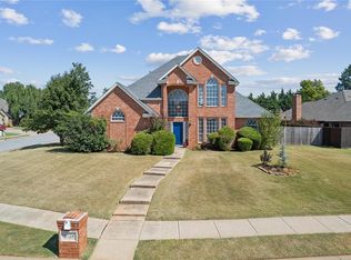 2524 Fernwood Dr, Edmond, OK 73034
