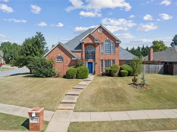 2524 Fernwood Dr, Edmond, OK 73034