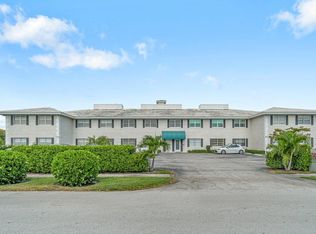 299 SW 7th St #2060, Boca Raton, FL 33432