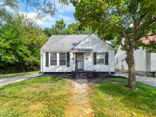 22236 Lyndon St, Detroit, MI 48223