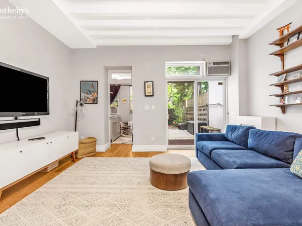 319 West 77th Street image 2 of 12