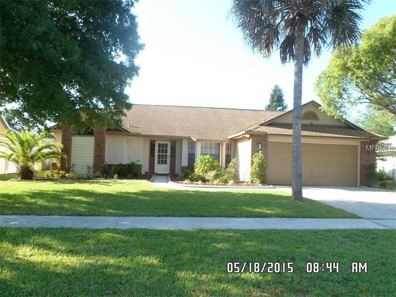 1st image of 20762 Maxim Pkwy